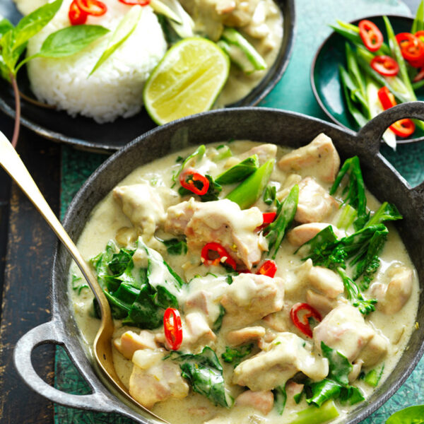 Chicken Green Curry With Rice & Salad