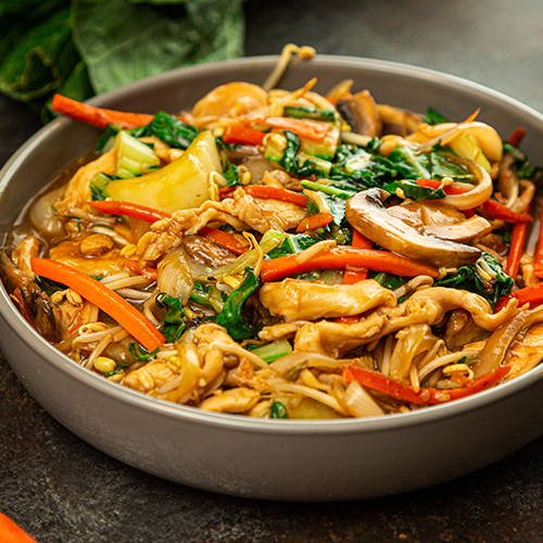 Chicken Chopsuey With Rice & Salad