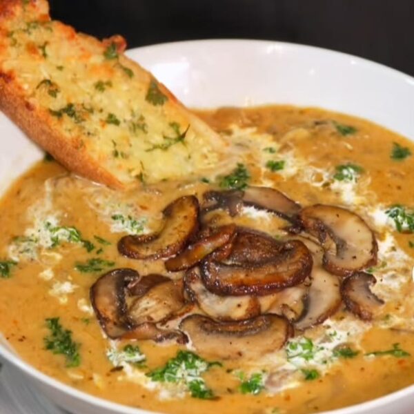 Mushroom Garlic Soup